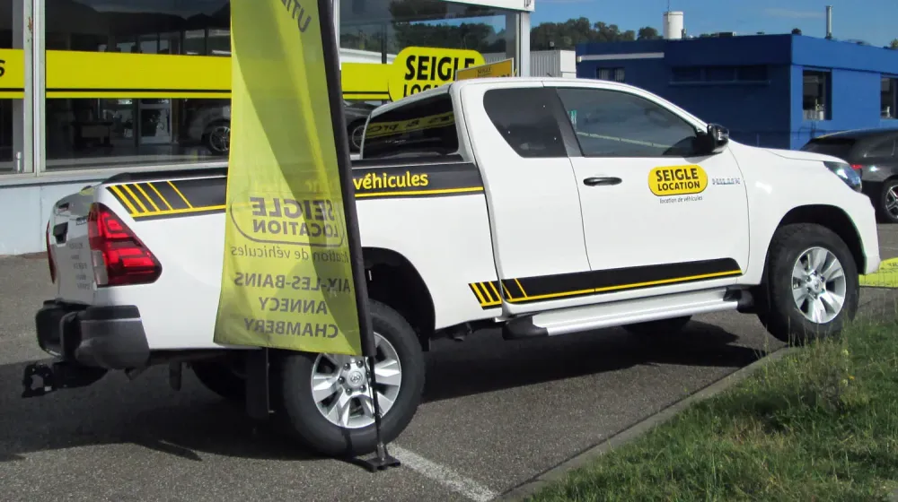 Toyota Hilux 4X4 - 4 places